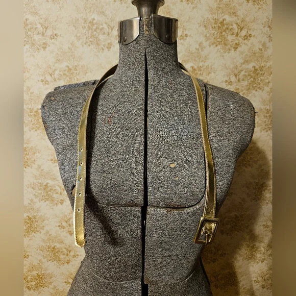 Vintage 1980s Metallic Gold Belt - Picture 2 of 7